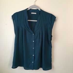 Katie K small dark green top
